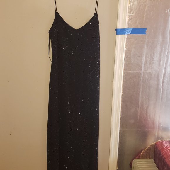 Prom dresses size 13 - Picture 3 of 6